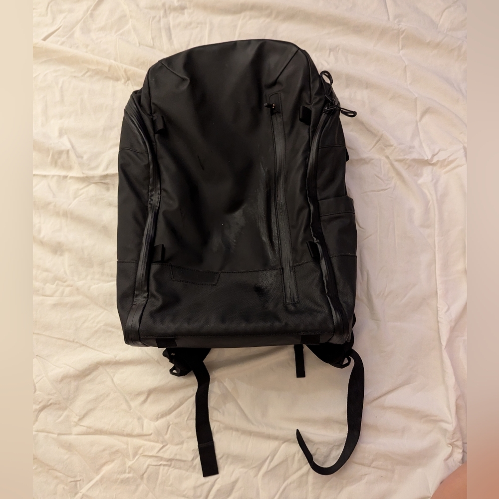 WANDRD Duo Backpack & Camera Bag